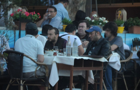 Mecnun'dan gazetecilere ağır küfür - Resim: 3