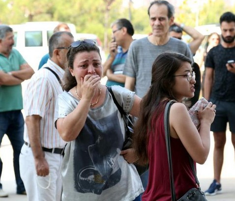 Herkes onun için yalvardı kapıyı saniye farkı ile açtırdı - Resim: 1