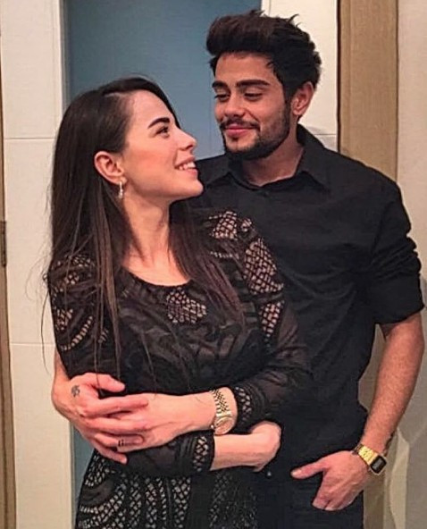 Rüzgar Erkoçlar'a bakın Tuğba Beyazoğlu ile nişanlandı - Resim: 4