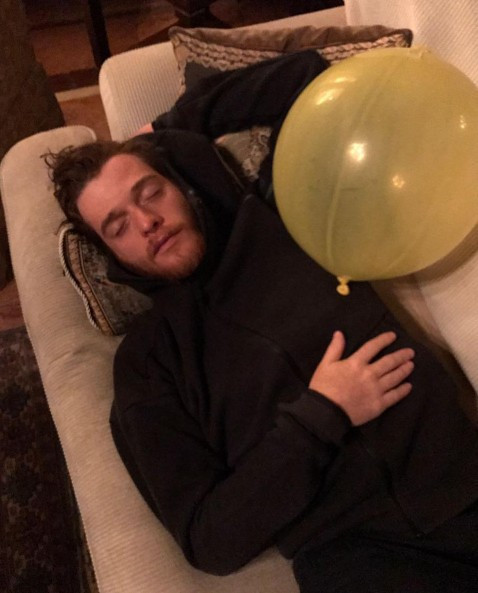 Metin Hara kimdir herkesi elleriyle tedavi ediyor - Resim: 3