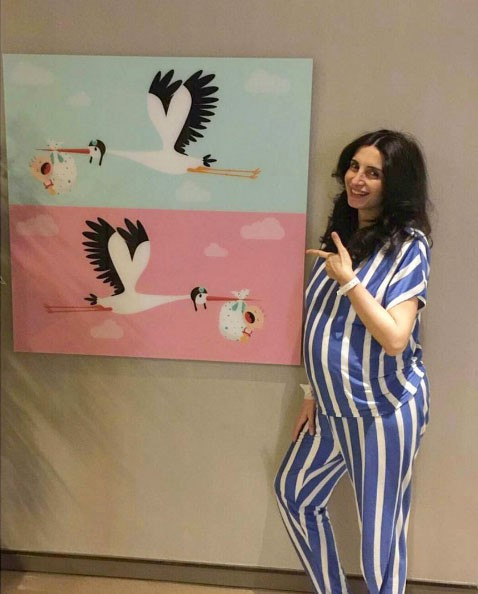 Başak Sayan'ın cesur hamilelik pozlarına bakın olay! - Resim: 1