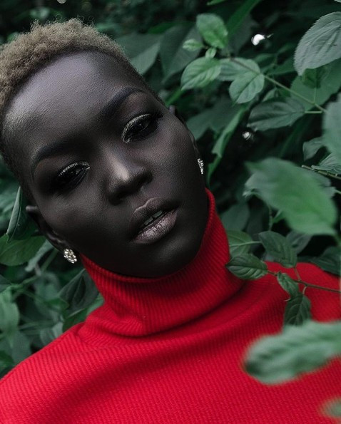 Herkes onunla aşırı siyah diye dalga geçti şimdi dünya peşinde! - Resim: 2