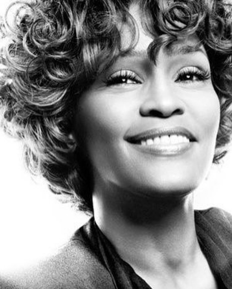 Ünlü şarkıcı boğulmuş olarak bulundu intihar mı cinayet mi - Resim: 2