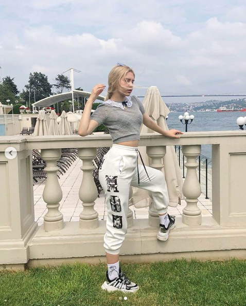 Aleyna Tilki Amerika'dan döndü! Sosyal medyayı yine karıştırdı - Resim: 3