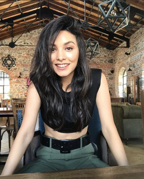 Parayı bulunca kocasını aldattı dendi açtı ağzını yumdu gözünü - Resim: 1