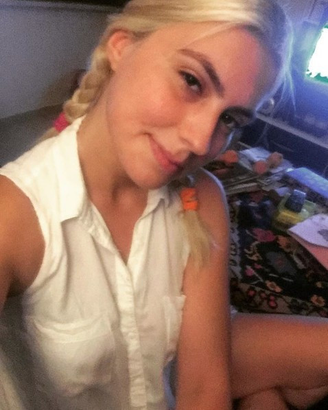 Fotoğraftakilerin hangisi Aleyna Tilki? Yok böyle benzerlik - Resim: 4