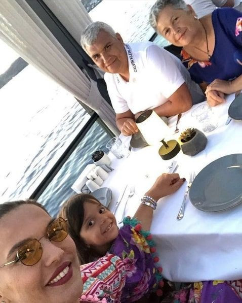 Demet Akalın'ın kızı Hira fenomene 7 bin TL gönderdi TikTok kurbanı oldu - Resim: 3