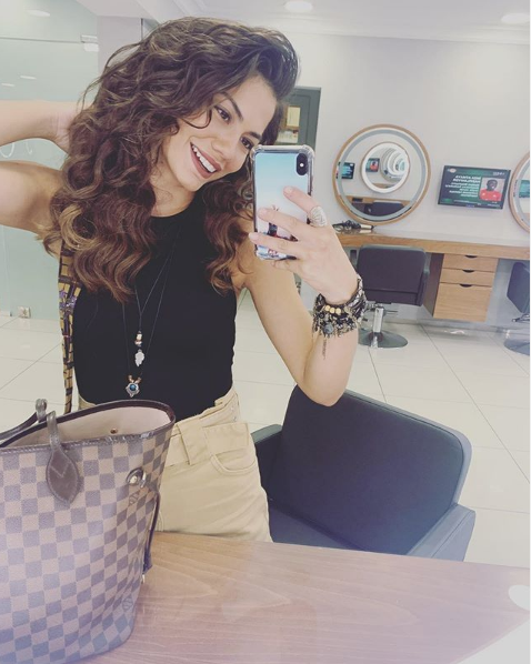 Can Yaman'la ayrıldıkları söylenen Demet Özdemir'den manidar paylaşım - Resim: 4