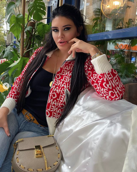 Ebru Polat Ezhel'in Aya şarkısında dans etti! Sosyal medyada olay oldu - Resim: 4