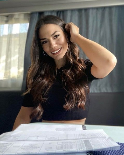 Demet Özdemir Oğuzhan Koç ilişkisi için yazılanlar doğru değil deyip anlattı - Resim: 2