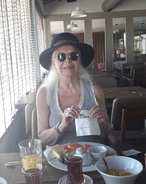 82 yaşındaki Gönül Yazar yeni aşkını itiraf etti! Aralarında yaş farkı varmış - Resim: 1