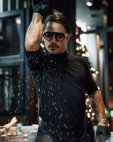 Sosyete kasabı Nusret Gökçe 'para parayı çeker' deyip bakın ne yaptı - Resim: 1