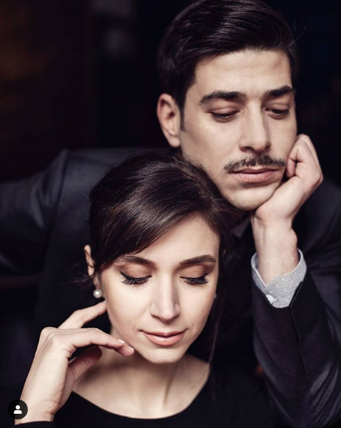 Bir Aile Hikayesi'nin yıldızı Alper Saldıran Pınar Tuncegil'den sessiz sedasız boşandı - Resim: 1