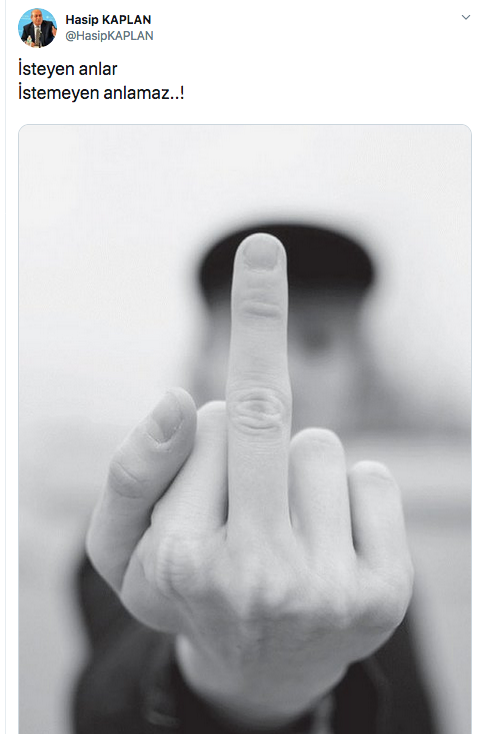 hasip kaplan parmak işareti