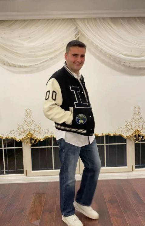 Üst üste ameliyat geçiren CZN Burak'ın son durumu nasıl? Ablası duyurdu - Resim: 2