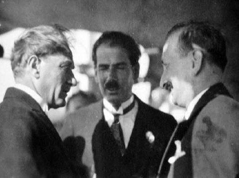 Atatürk'ün bilinmeyen kareleri - Resim: 1