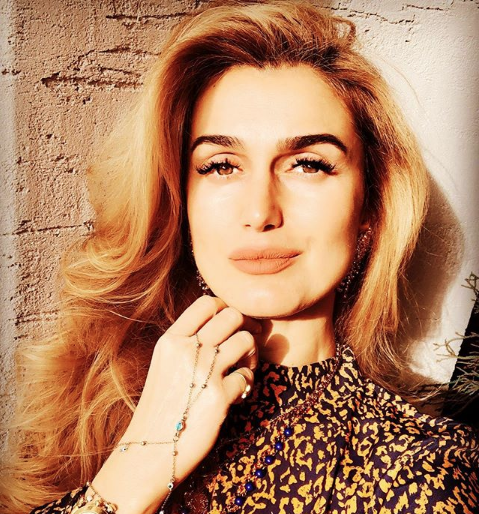 Tuğba Özay kanser mi oldu hastaneden paylaştı tek tel saçı kalmamış - Resim: 4