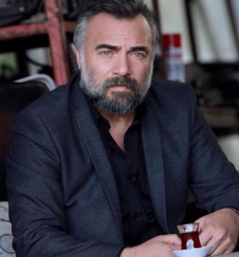 EDHO'nun yıldızı Oktay Kaynarca 17 yaşındaki kızı dolandırdı mı? 2. Sayfa'da anlattı - Resim: 4