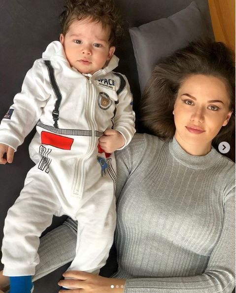 Fahriye Evcen hamilelik kilolarını bakın nasıl vermiş ortaya çıktı - Resim: 3