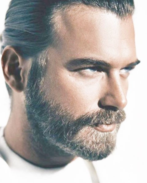 Kıvanç Tatlıtuğ hastanelik oldu yılın son gecesi... - Resim: 3