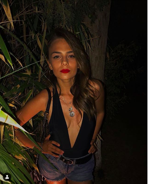 Yatak pozu paylaştı Zalim İstanbul'un Ceren'ini herkes çıplak sandı - Resim: 1