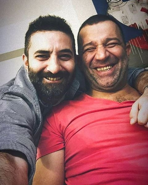 Arka Sokaklar'ın Mesut Komiser'i Şevket Çoruh ve Özge Turna çiftinden müjdeli haber geldi! - Resim: 1