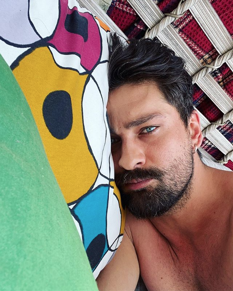 Onur Tuna üstsüz poz verdi FOX TV Mucize Doktor Ferman'ı isyan ettirdi - Resim: 4