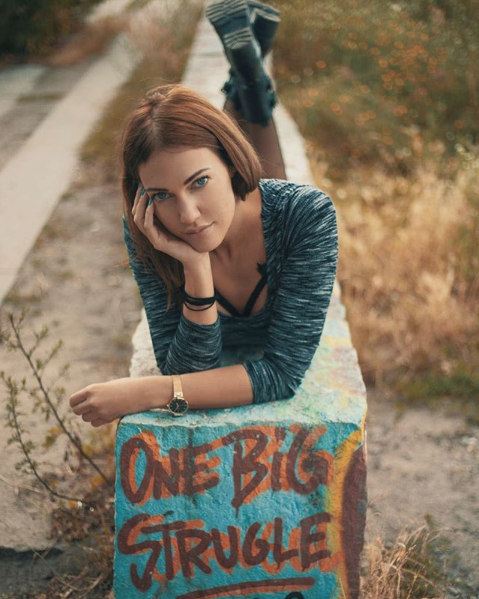 Meryem Uzerli ev halini paylaştı! Seksi güzel sosyal medyayı salladı - Resim: 1