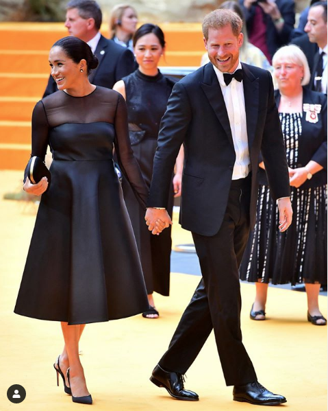 Prens Harry kitabının yazarı ifşa etti Meghan Markle ile beraber bencilleştiler - Resim: 2