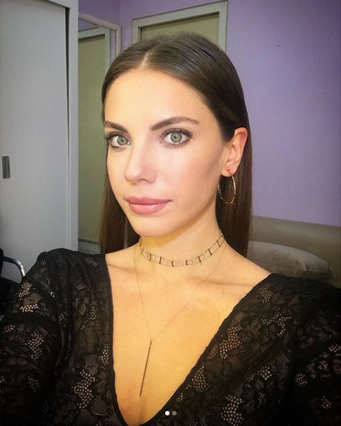 Eda Ece koronavirüsün tek faydası deyip paylaştı FOX TV Yasak Elma oyuncu - Resim: 4