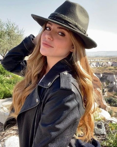 Payitaht Abdülhamid dizisinde oynaması Ezgi Eyüboğlu'nun başını yaktı - Resim: 1