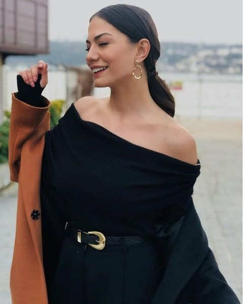 Demet Özdemir Oğuzhan Koç'la ilgili gerçeği açıklığa kavuşturdu sırrını da verdi - Resim: 4