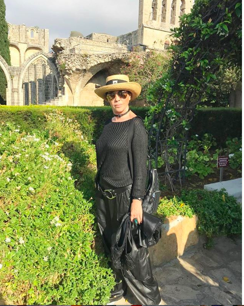 Nebahat Çehre kaç yaşında aslen nereli bilinmeyen evlilikleri - Resim: 2