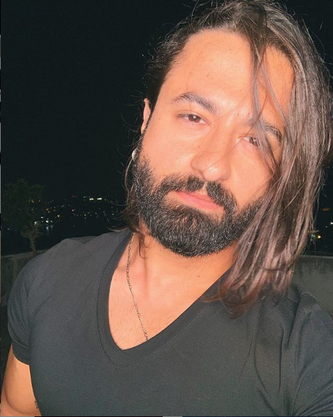 Koray Avcı Hadise'ye özendi! Almanya konserinde oryantal şovu olay oldu - Resim: 3