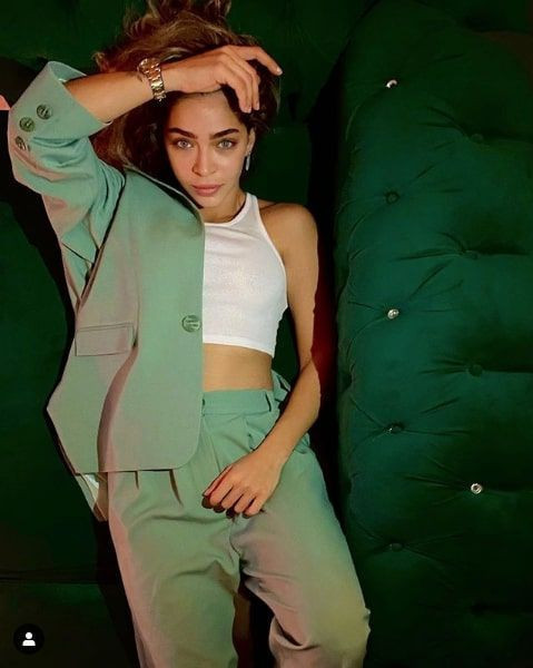 Survivor 2021 yarışmacısı Öykü Çelik: Ünlüyüz diye zengin zannediyorlar - Resim: 3