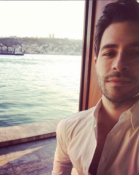 Hakan Sabancı çok fena yakalandı! Playboy kızıyla birlikte... - Resim: 2