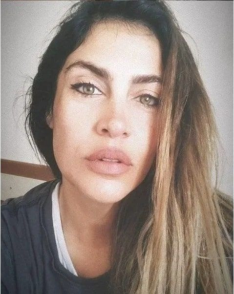 Tuğba Ekinci sevgilisiyle dudak dudağa paylaştı olay paylaşımları devam ediyor - Resim: 4