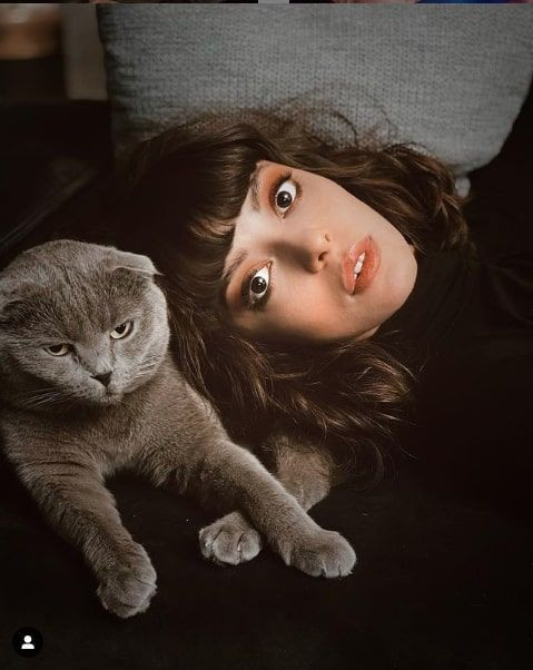 Blu TV'deki Yeşilçam'ın yıldızı Selin Şekerci bakın nasıl oyuncu olmuş istediği meslek farklı - Resim: 3