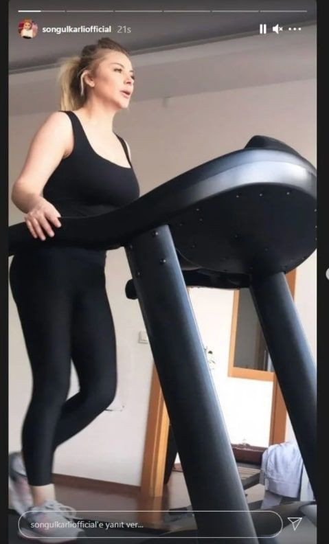 Songül Karlı taytlı pozundan sonra mini elbisesiyle büyüledi bakın nasıl paylaştı - Resim: 3