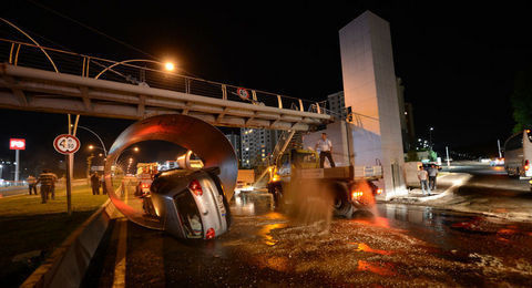 Akıl almaz kaza - Resim: 1