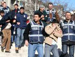 Zihinsel engelli kızları sattılar