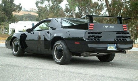 Bu araba gerçekten konuşuyor! - Resim: 1