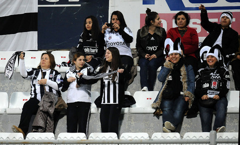 Kara Kartal'ın zirve uçuşu - Resim: 4