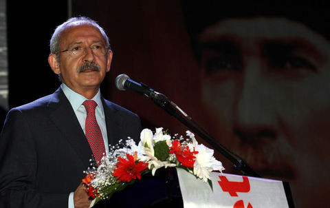Kılıçdaroğlu gözyaşlarını tutamadı! - Resim: 2