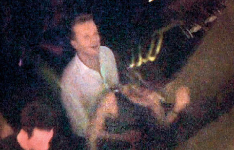 Cem Uzan alemde basıldı! - Resim: 1