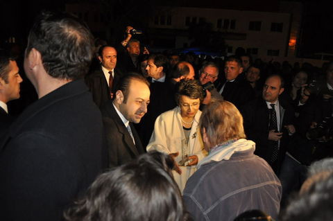 Bağış'a yumurtalı saldırı - Resim: 1