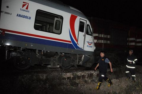 Adana'da tren kazası	 - Resim: 3