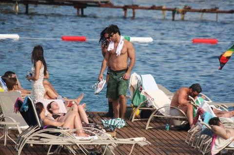 Gözler Sarp Levendoğlu'nun üzerinde! - Resim: 3