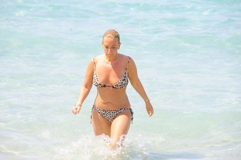 Saba Tümer'de bikinili görüntülendi! - Resim: 2