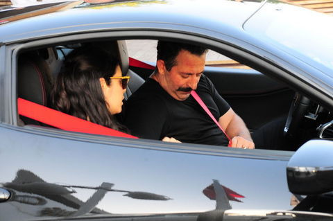 Cem Yılmaz'ın Ferrari'sindeki şifre - Resim: 4